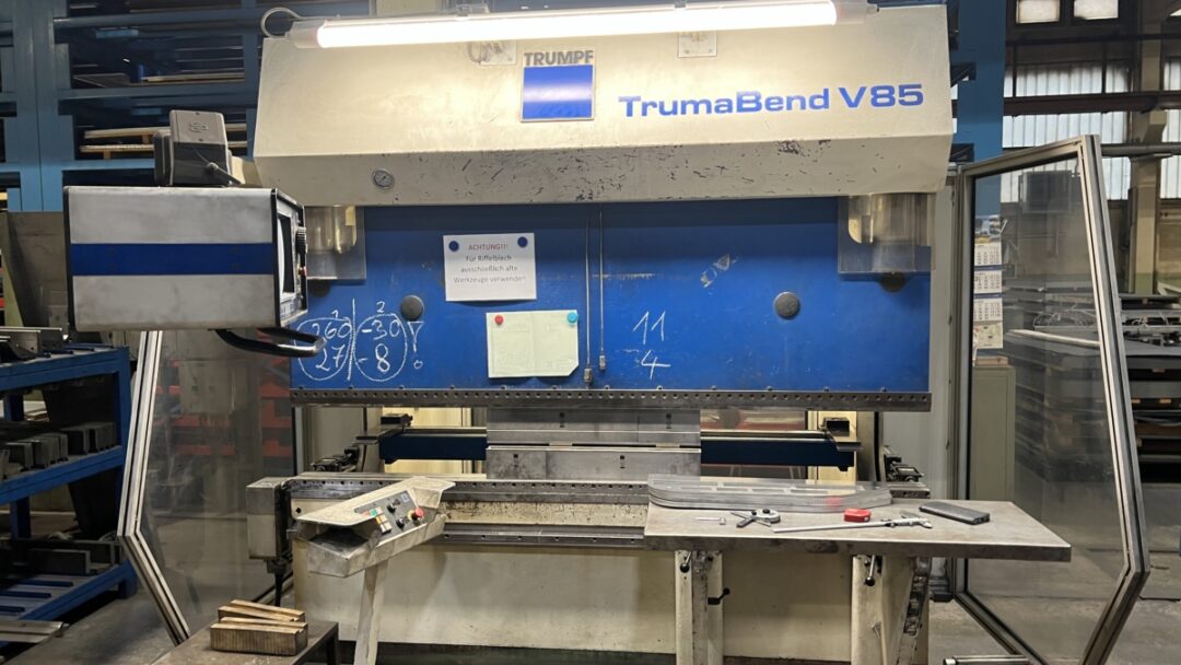 Verkaufte Maschinen 42 TrumaBend V85 TRUMPF 1997