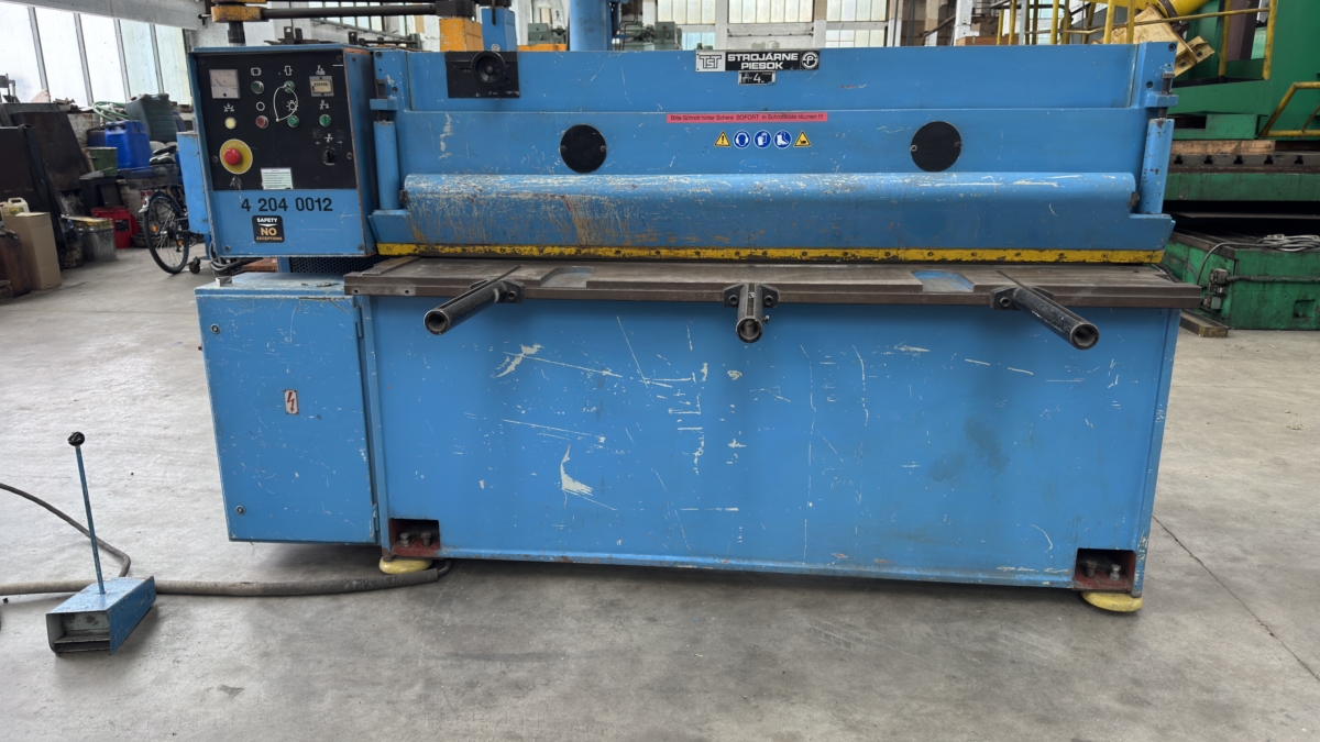 STROJSERVICE PIESOK NTC 2000/4 | 1988 3 STROJSERVICE PIESOK NTC 2000/4 | 1988