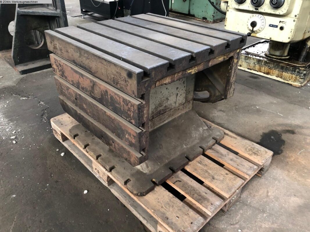 700 x 700 x 630 Winkelverstellbar |