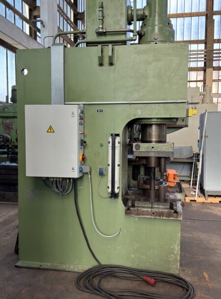 Alternative Ansicht von WEMA Zeulenroda PYE 160 SS/M |