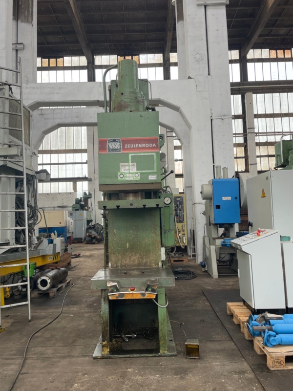 WMW-ZEULENRODA PYE 160 SS |