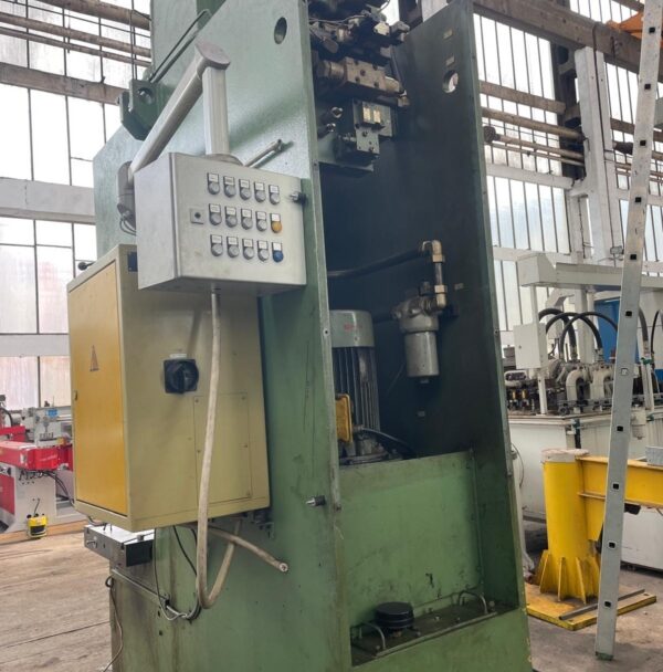 Alternative view of WMW-ZEULENRODA PYE 160 SS |